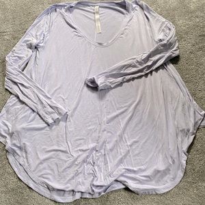 Lululemon lilac longsleeve flowy tee